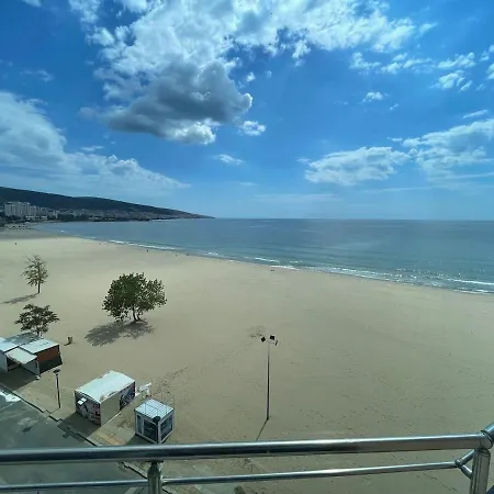 Appartement Beachfront With Panoramic Sea View Sunny Sunny Beach